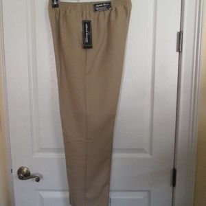 NWT - ALFRED DUNNER tan pants - sz 10P Medium